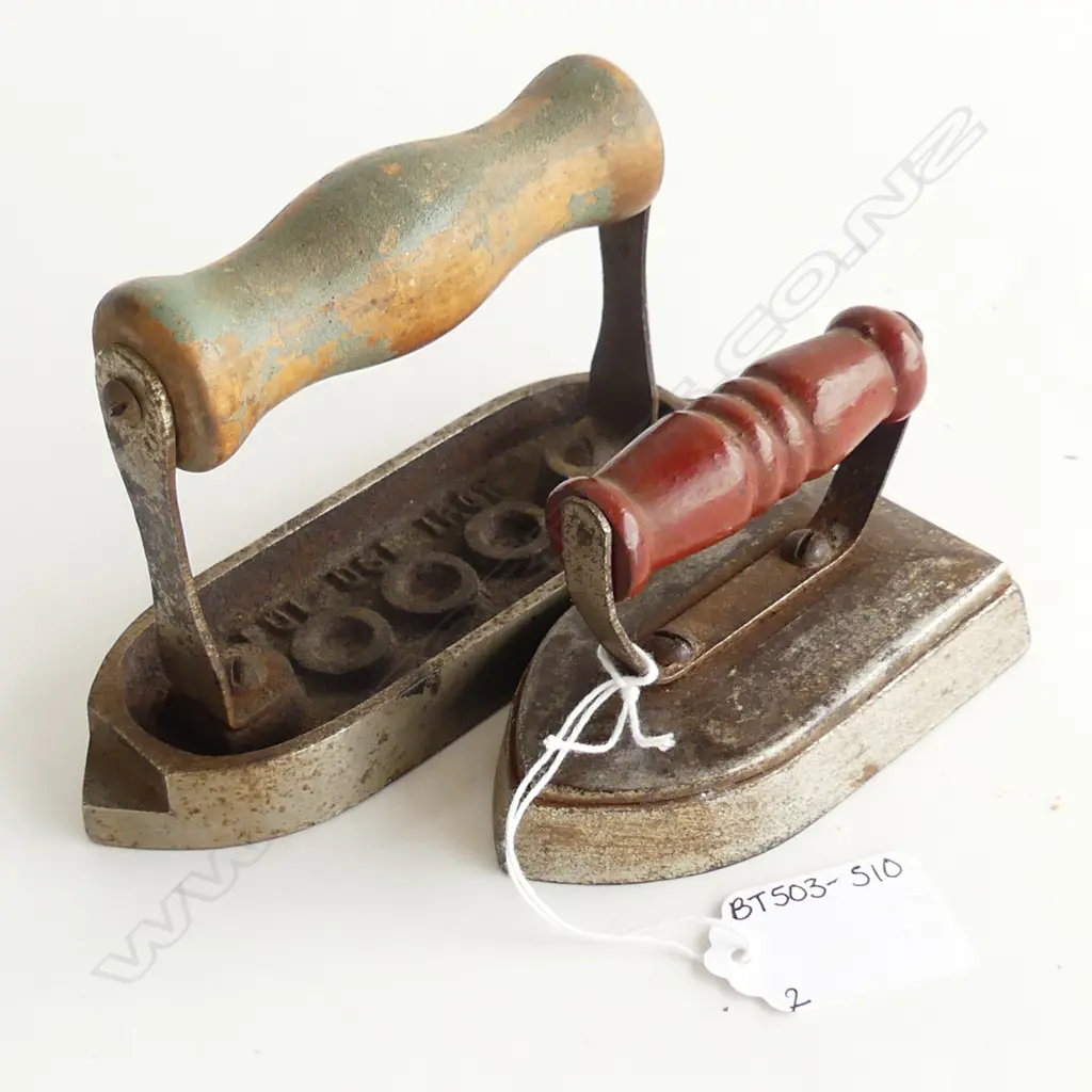 TWO SMALL IRONS – ONE LACE IRON AND ONE “BRITISH MADE FUL-USE IRON” L. 100MM L. 140MM Image 1++