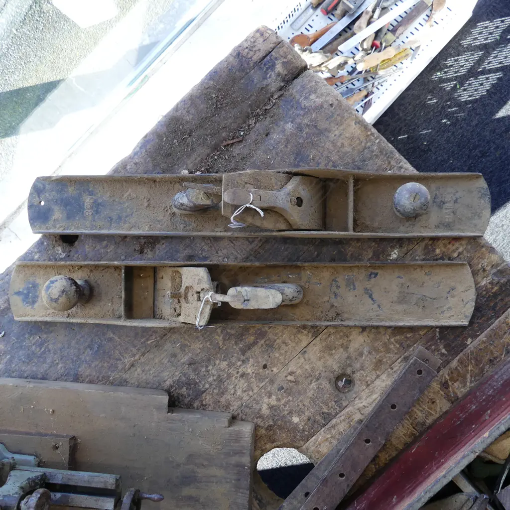 2 LONG METAL PLANES; BAILEY No.8 L.600MM, OTHER, EX. PHIL BROADBENT WORKSHOP Image 1++