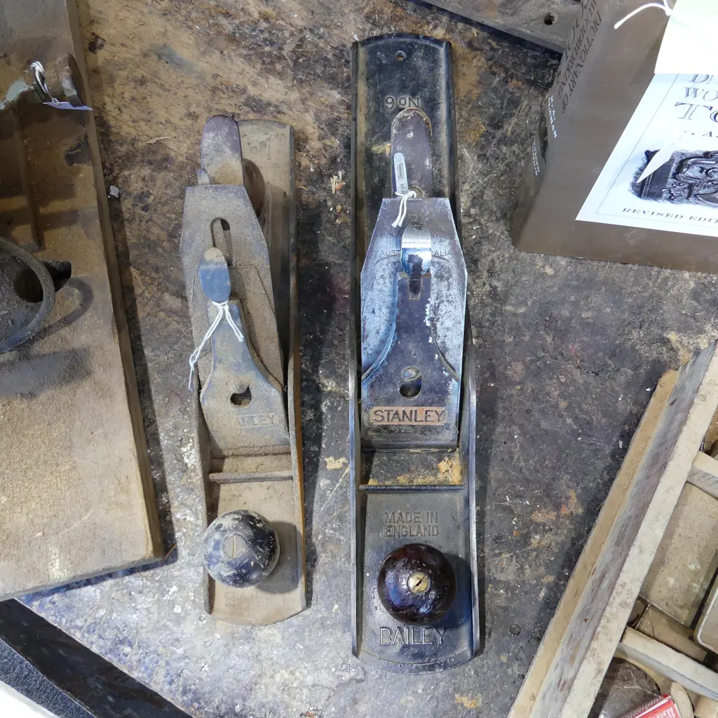 2 STANLEY PLANES NO.6 & NO.5; EX. PAUL BROADBENT WORKSHOP Image 1++