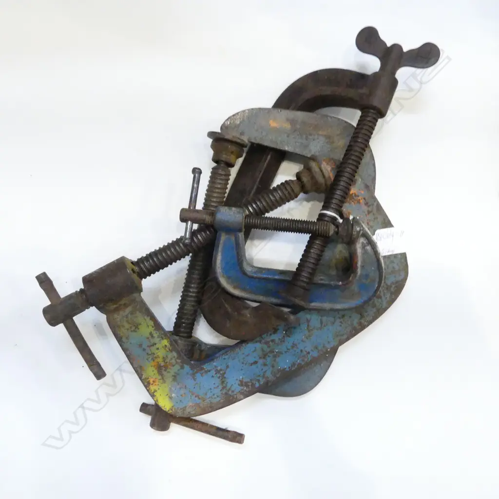 FOUR OLD ' G ' CLAMPS. VARIOUS SIZES. Image 1++