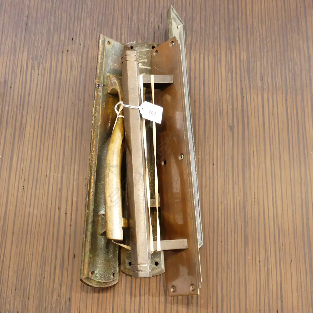 FOUR LARGE BRASS DOORPULLS WITH BACKPLATES. THREE BRASS L. 350mm  OTHER COPPER FINISH, IN DECO STYLE . L.355mm Image 1++