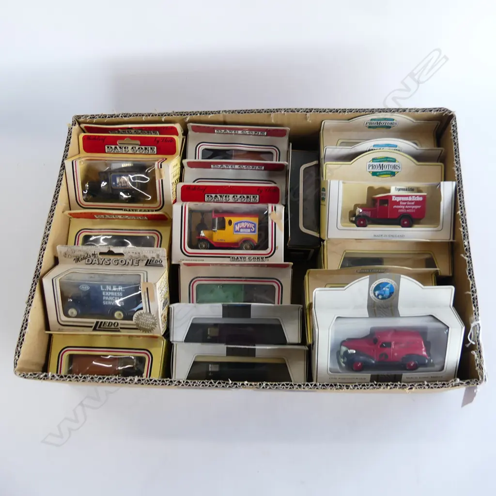 BOX OF 20 MINT & BOXED DYE CAST TOYS DAYS GONE  PRO MOTORS ETC Image 1++