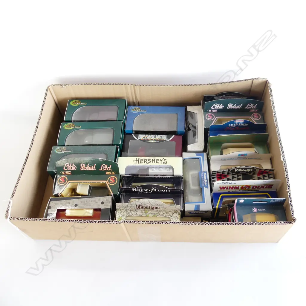 BOX OF 23 MINT & BOX MIXED MODELS DYE CAST TOYS Image 1++