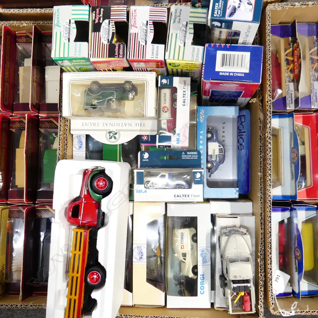 BOX OF 20 MINT & BOXED MODEL CARS DAYS GONE  ETC Image 1++