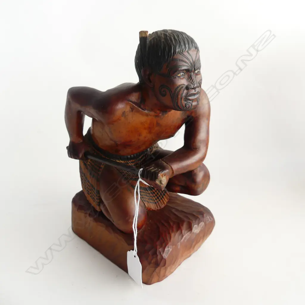 CARVED WOODEN CROUCHING MAORI WARRIOR FIGURE H.230mm wrist repaired Image 1++