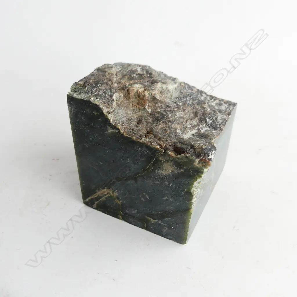 NEPHRITE POUNAMU BLOCK 70 X 80 X 80mm w exterior crust Image 1++