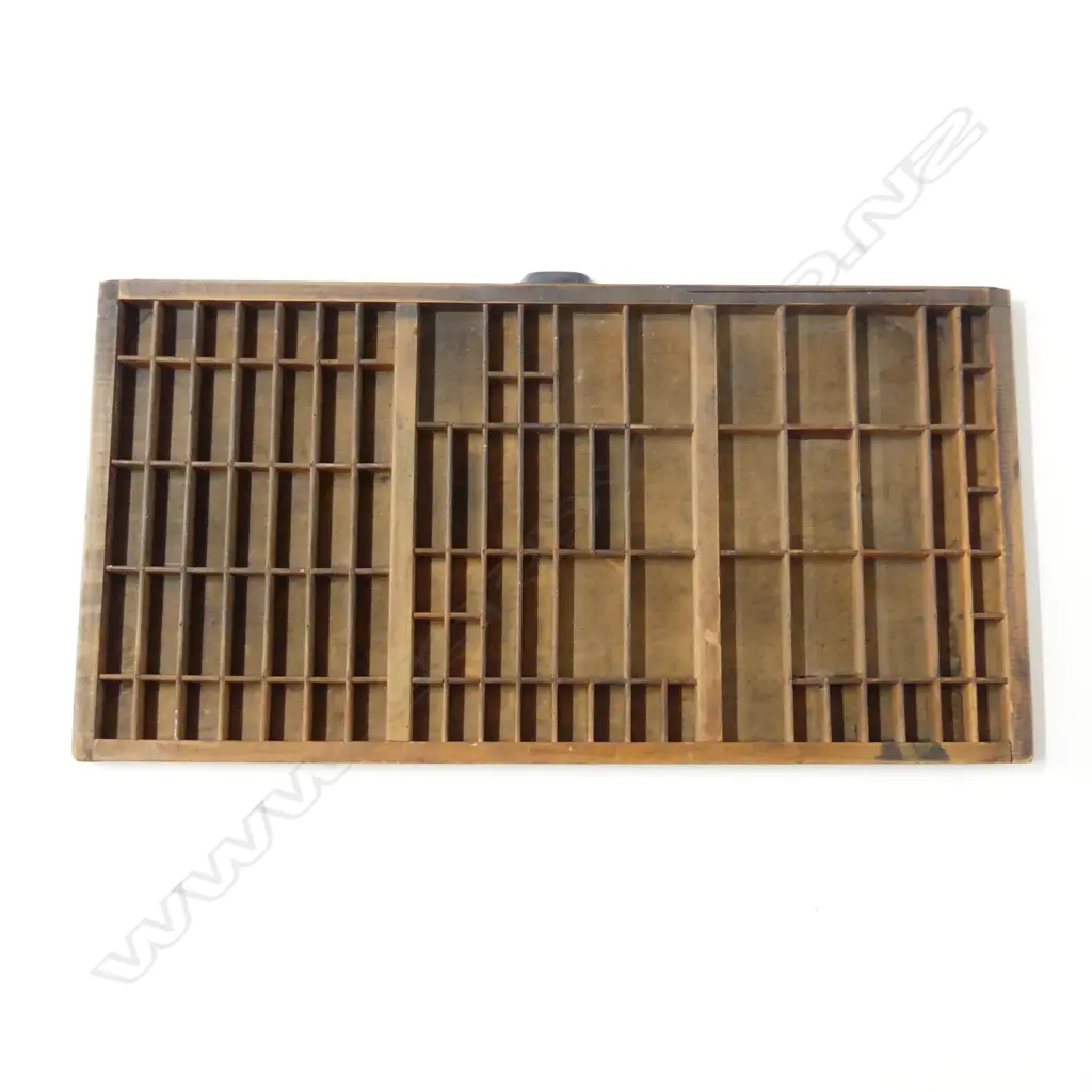 VINTAGE PRINTERS TRAY 820x420mm Image 1++