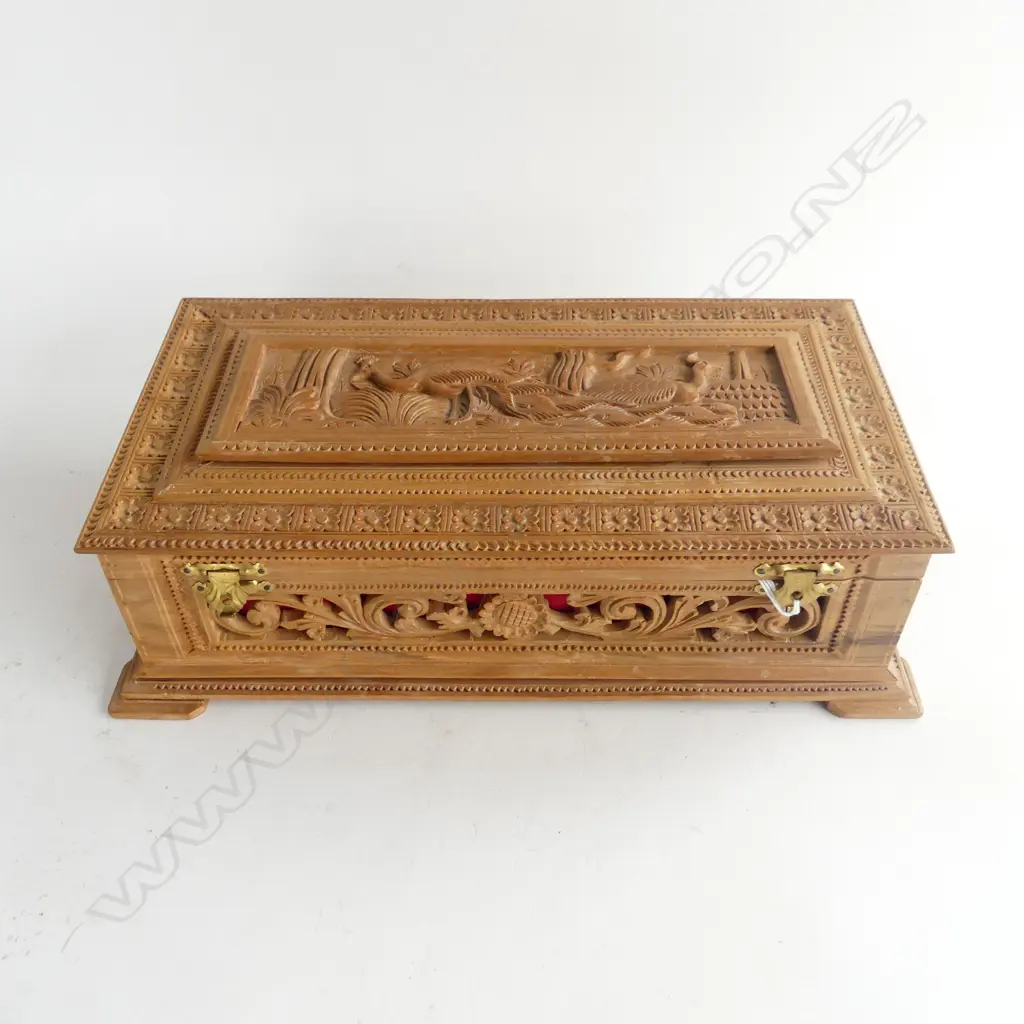 CARVED WOODEN ORIENTAL JEWELLERY BOX W.325mm Image 1++