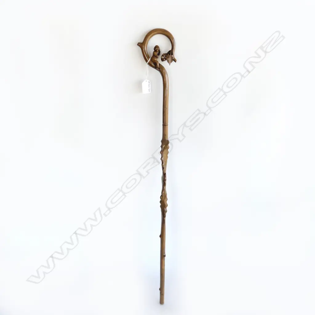 FRUITWOOD CARVED WALKING STICK H. 800MM   Image 1++