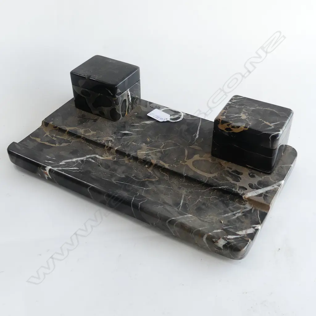 LARGE BLACK MARBLE DESKSET WITH ' VEINING ' IN WHITE AND BROWN. ONE INKWELL LID FAULTED. L.380mm Image 1++