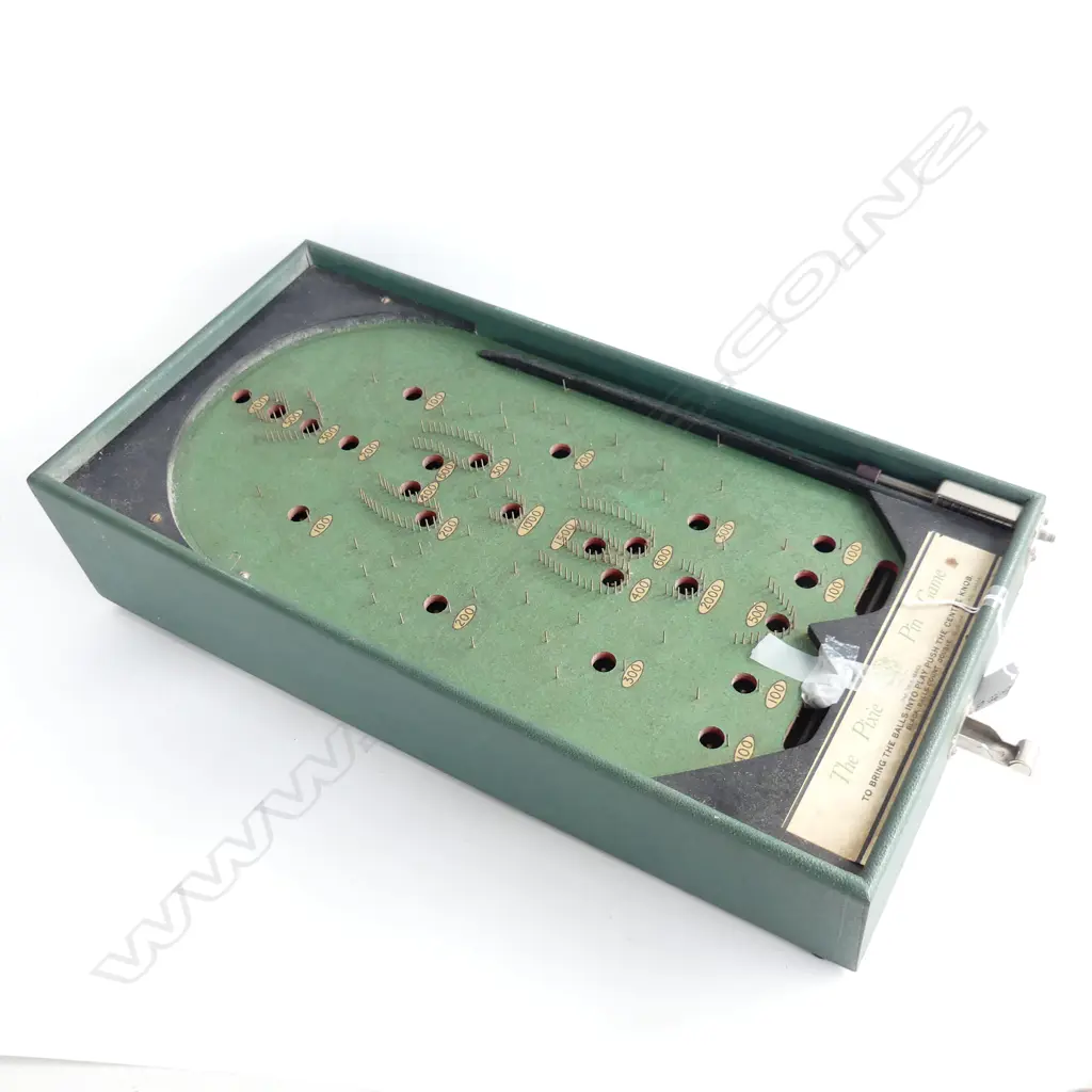 VINTAGE BALL GAME 'THE PIXIE PIN-GAME' 540 x 270mm Image 1++