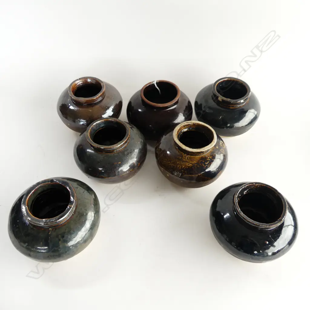 7 EARLY CHINESE STORAGE JARS H.100MM Image 1++