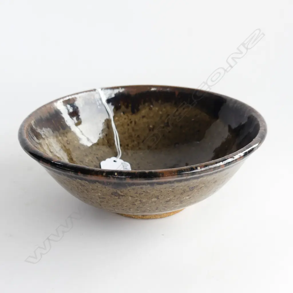 BARRY BRICKELL BOWL tenmoku rim gloss glaze Dia.170mm Image 1++