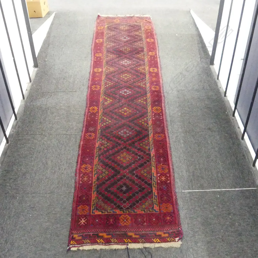 PERSIAN RUNNER L2M700MM W670MM Image 1++