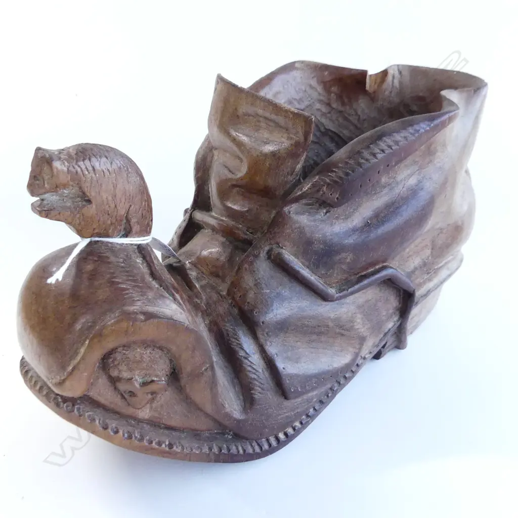 CARVED WOODEN SHOE w. MICE L.250mm Image 1++