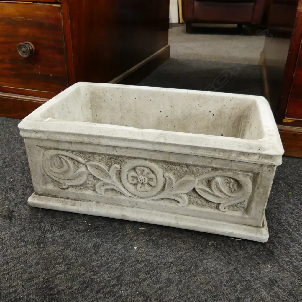 CONCRETE GARDEN TROUGH - TUDOR PATTERN. WITH TYPICAL TREFOIL DECORATION. L. 425mm Image 1++