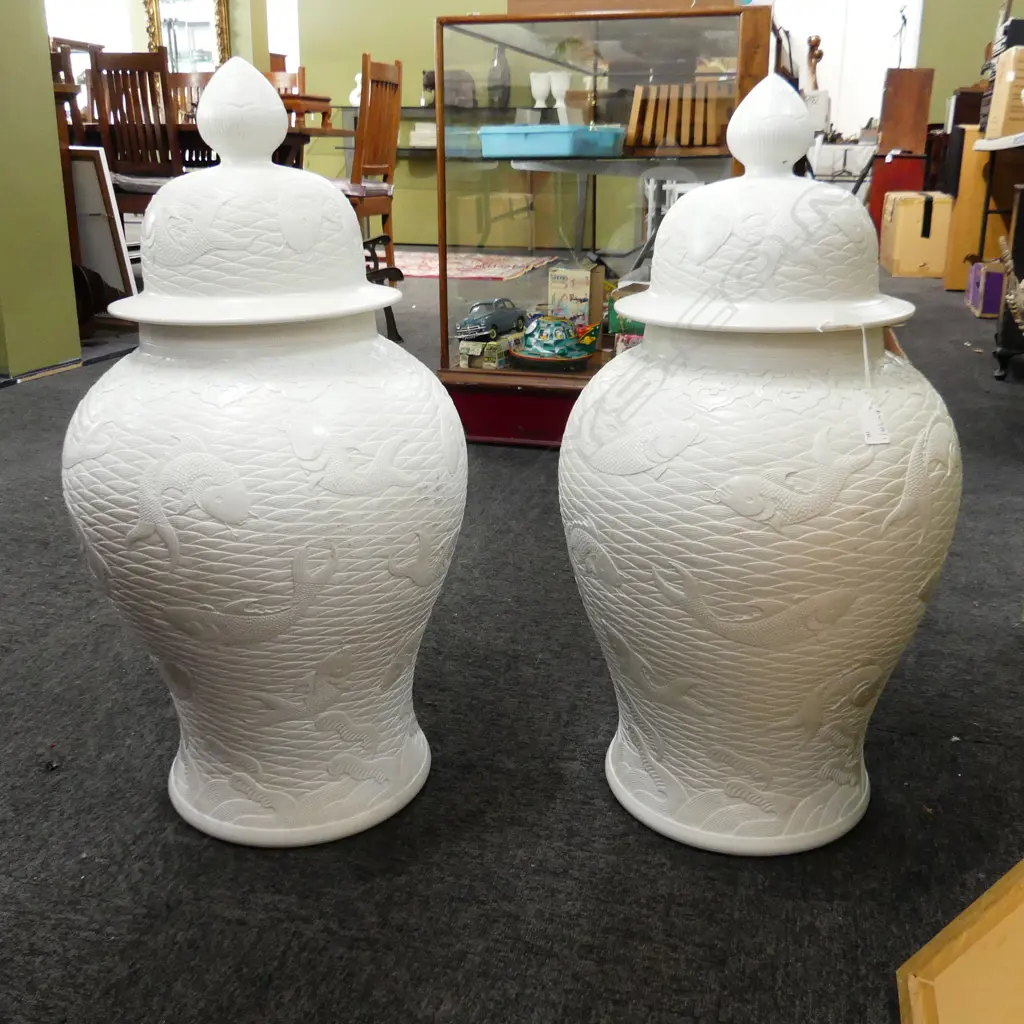 PR LG CHINESE LIDDED WHITE GINGER JARS H.750mm Image 1++