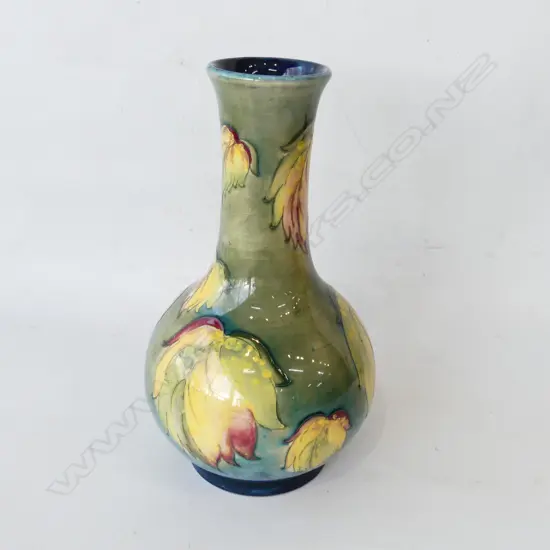 WILLIAM MOORCROFT LEAVES PATTERN VASE 1928-35 H.220mm