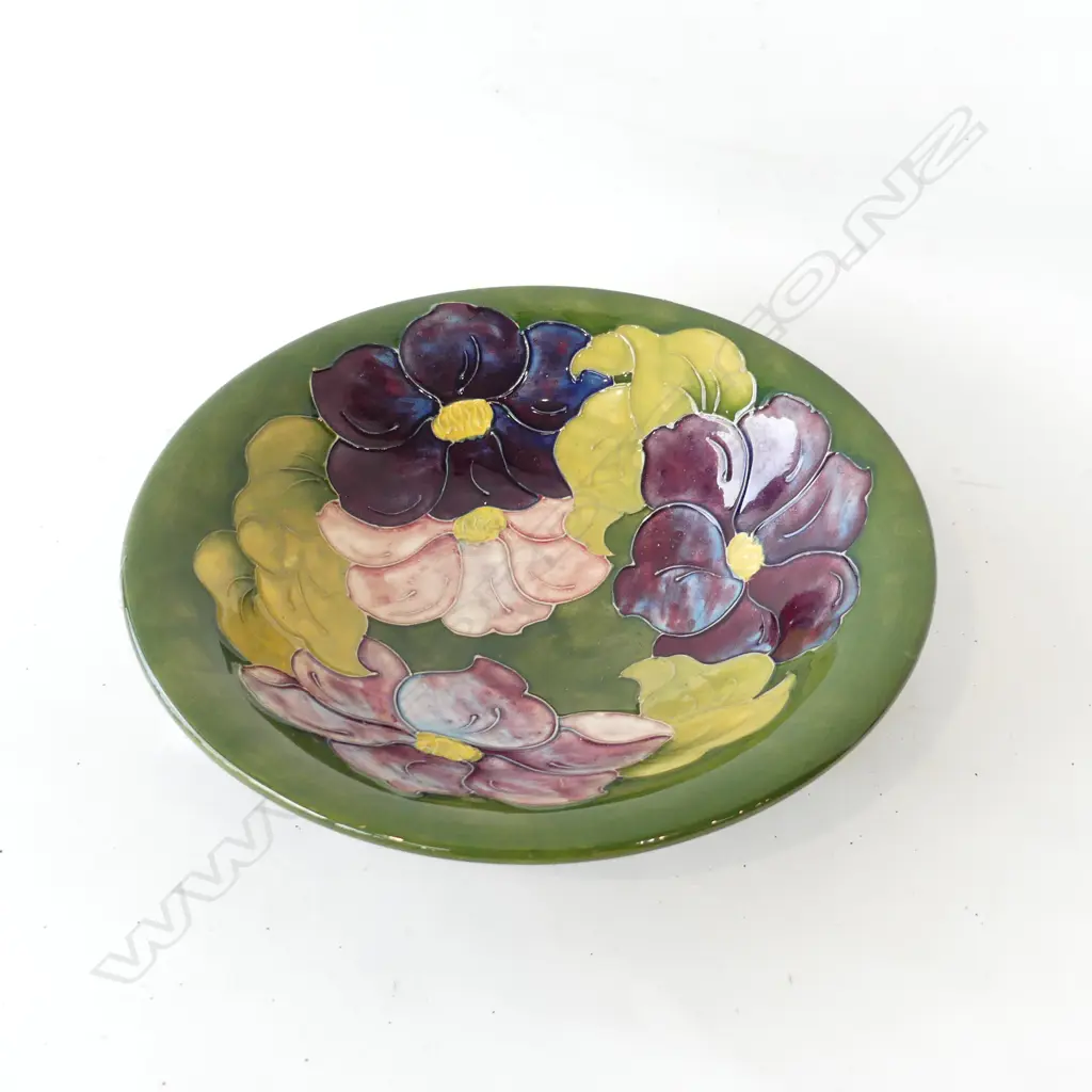 MOORCROFT GREEN CLEMATIS BOWL 250mm dia Image 1++