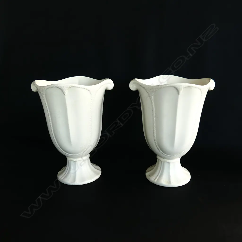 PAIR CROWN LYNN KELSTON POTTERIES VASES. 614. (DOT) BASE STAMP . ONE CRAZED AND CRACKED. H. 212mm Image 1++