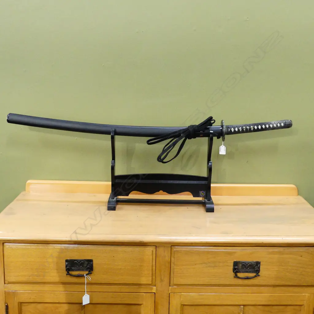 TOZANDO - JAPANESE SWORD IAITO L. 1100MM WITH WOODEN STAND Image 1++