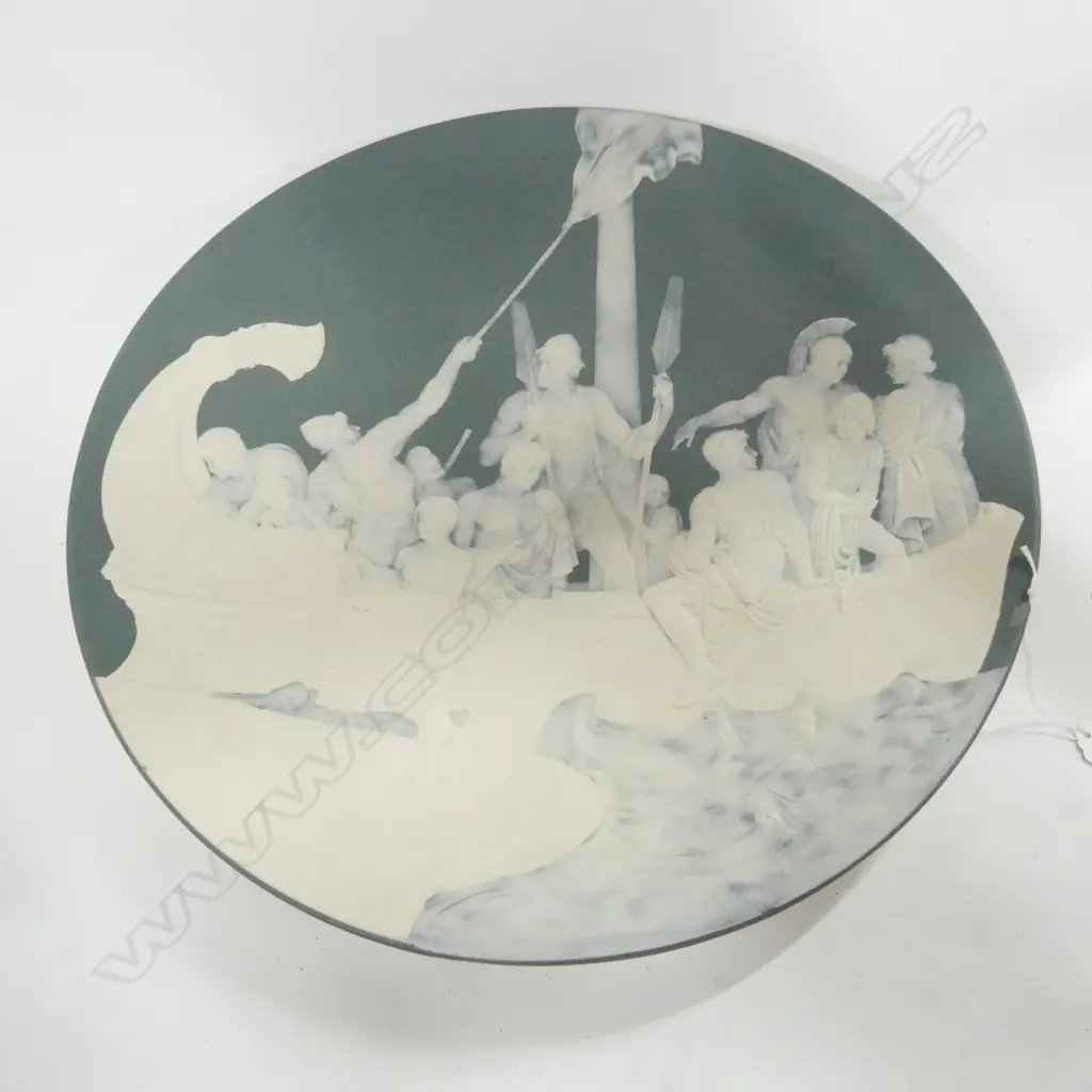 LARGE GERMAN METLACH WALL PLAQUE GREEK SCENE DIA 460MM Image 1++