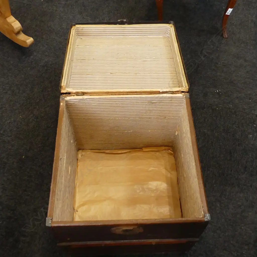 VINTAGE TRUNK 510x510x520mm Image 1++