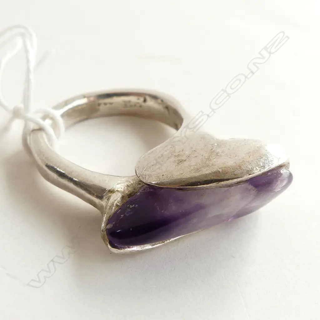 STG SILVER RING w. AMETHYST 22.6 GRAMS Image 1++