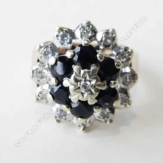 9CT SAPPHIRE AND SINGLE CUT DIAMOND RING 4.3 GRAMS