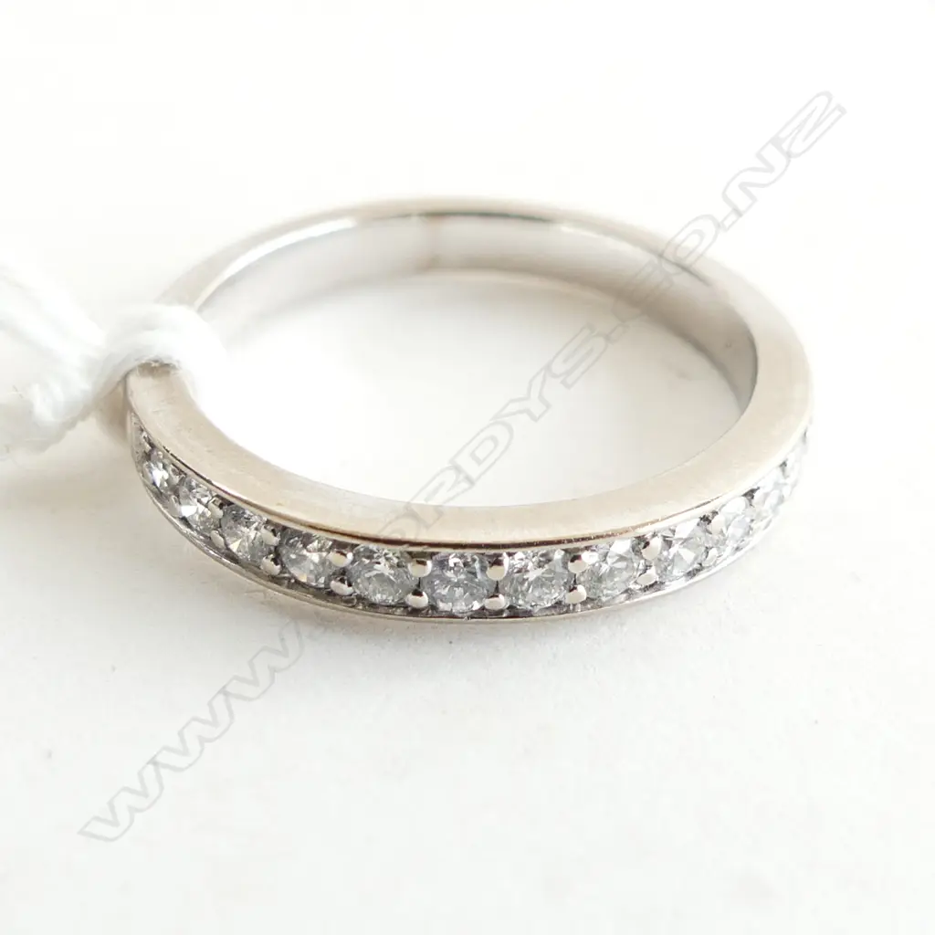 18CT WHITE GOLD DIAMOND SET BAND TDW 0.40ct. Size N.  Valuation Image 1++
