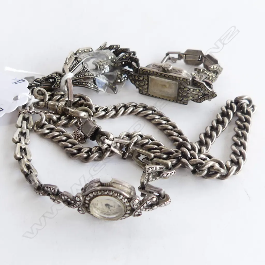 silver curb link chain + 3 marcasite pces: 2 watches + brooch Image 1++