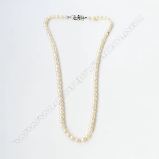 MIKIMOTO STRAND OF CULTURED PEARLS SILVER CLASP 42CM LONG