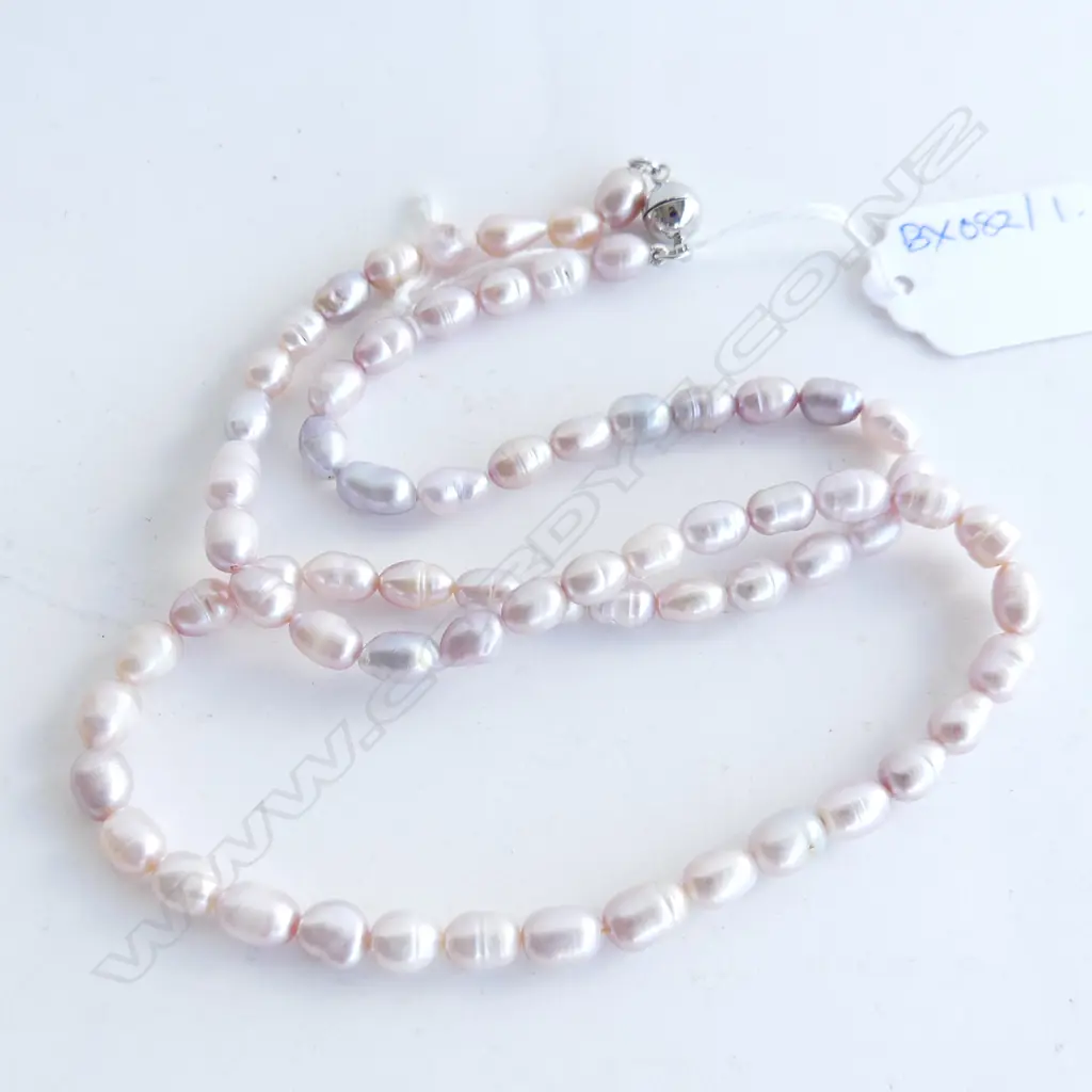 BAROQUE PINK PEARL NECKLACE L.600mm Image 1++