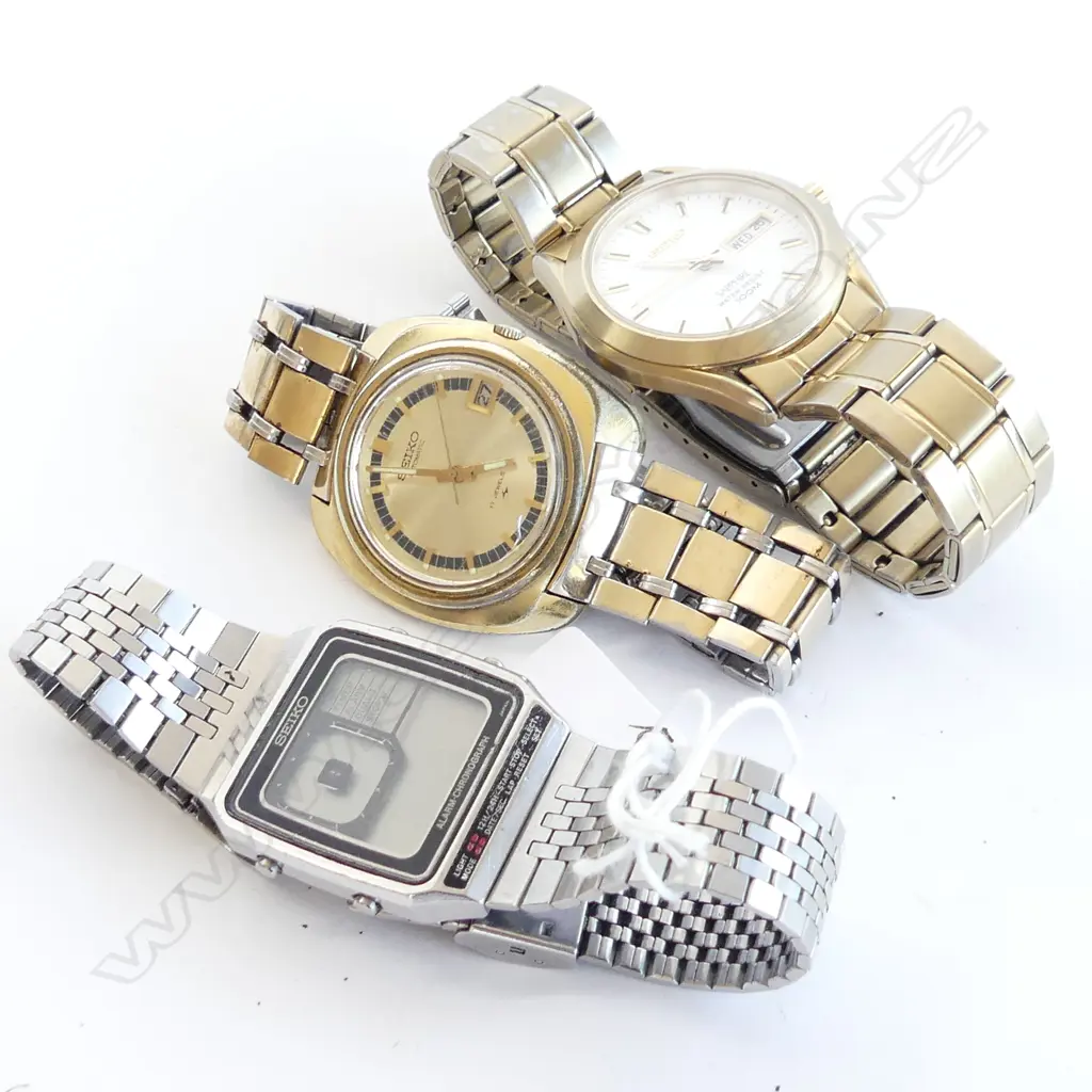 3 VINATGE/retro SEIKO GENT'S WRISTWATCHES: 1 DIGITAL 'ALARM CHRONOGRAPH' working other gold plated Image 1++