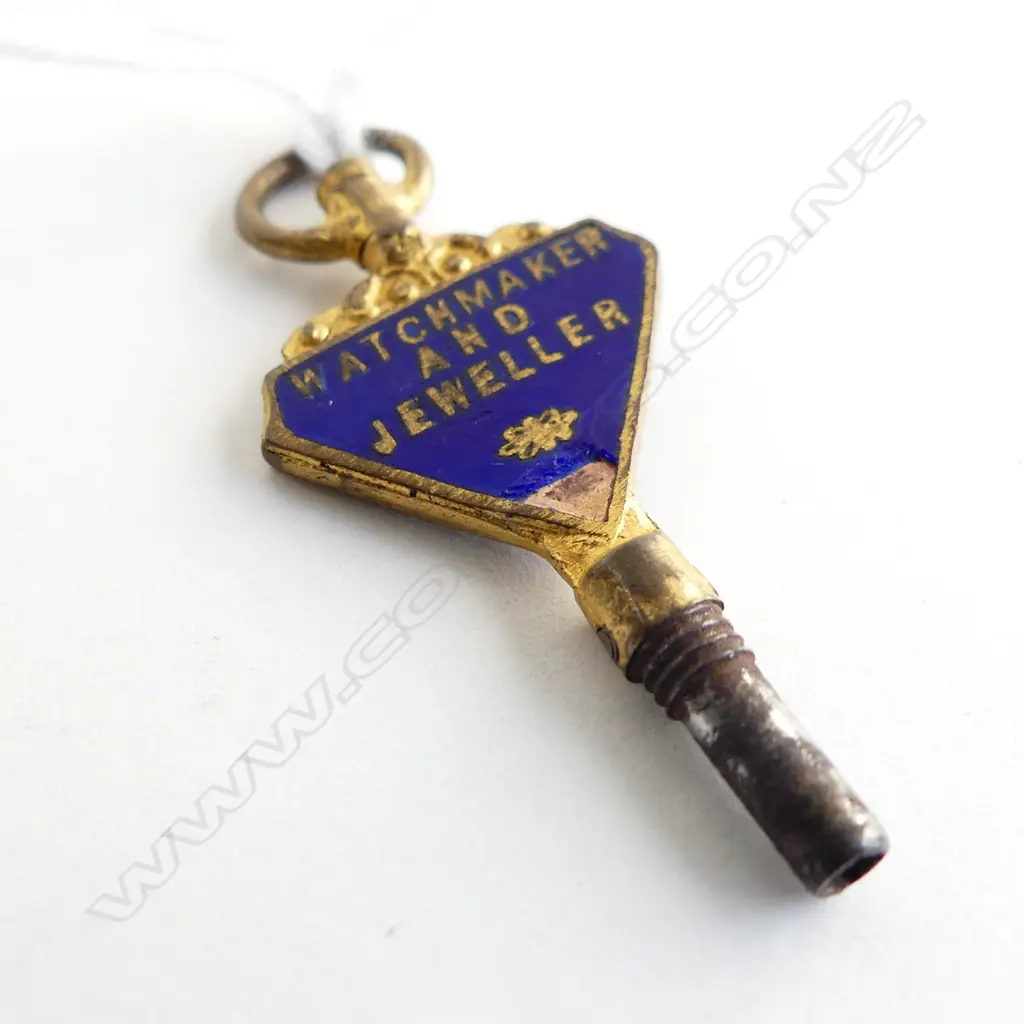 A. HENDERSON OF MASTERTON NZ WATCHMAKER & JEWELLER ENAMELLED WATCH KEY L. 40MM Image 1++