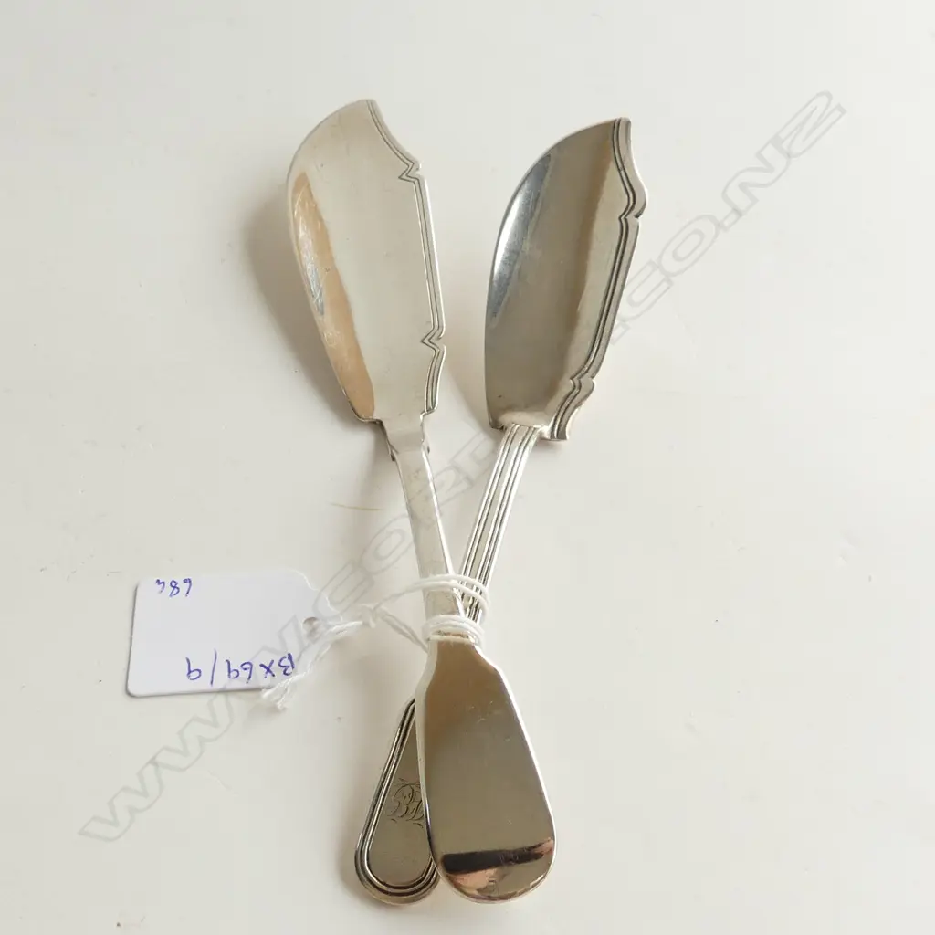 2 GEO S/SILVER BUTTER KNIVES L180MM 68grms Image 1++