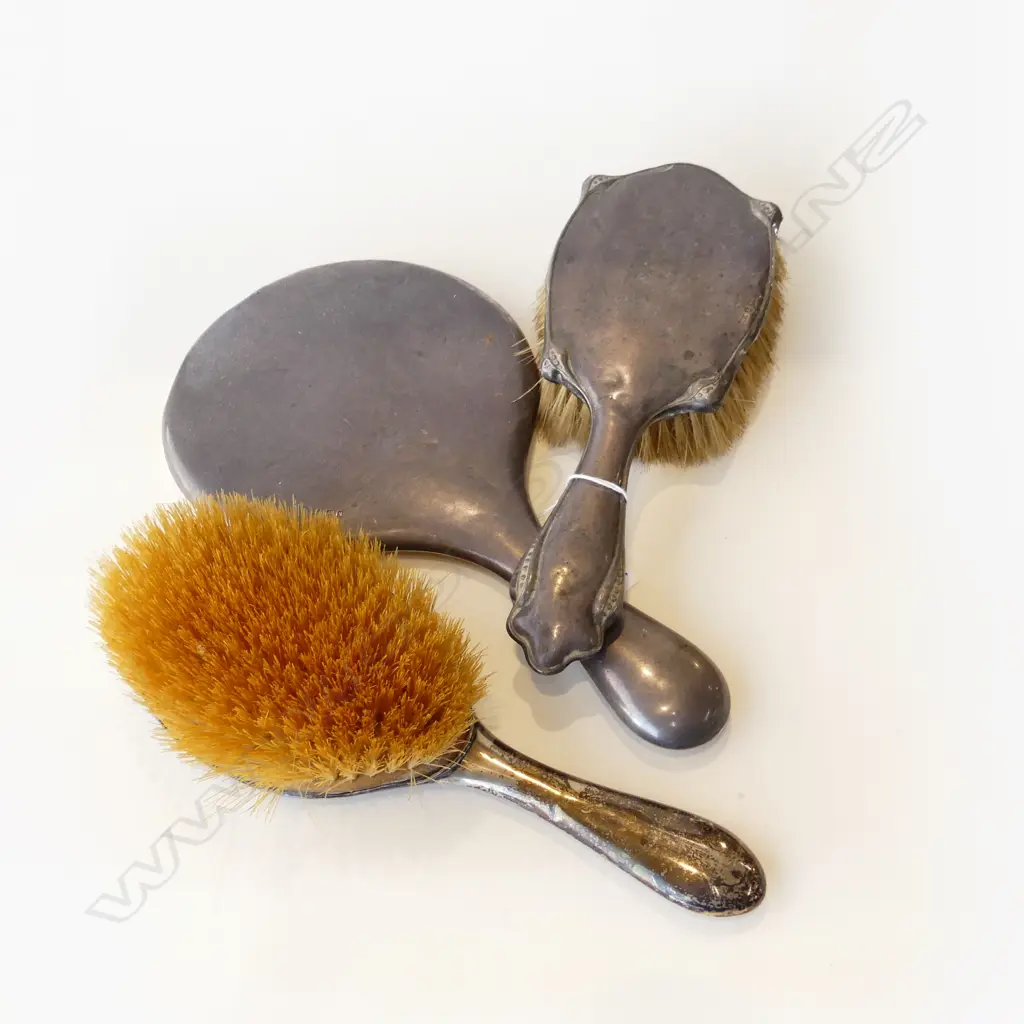 3 PCE STG SILVER DRESSING SET; MIRROR & 2 BRUSHES Image 1++