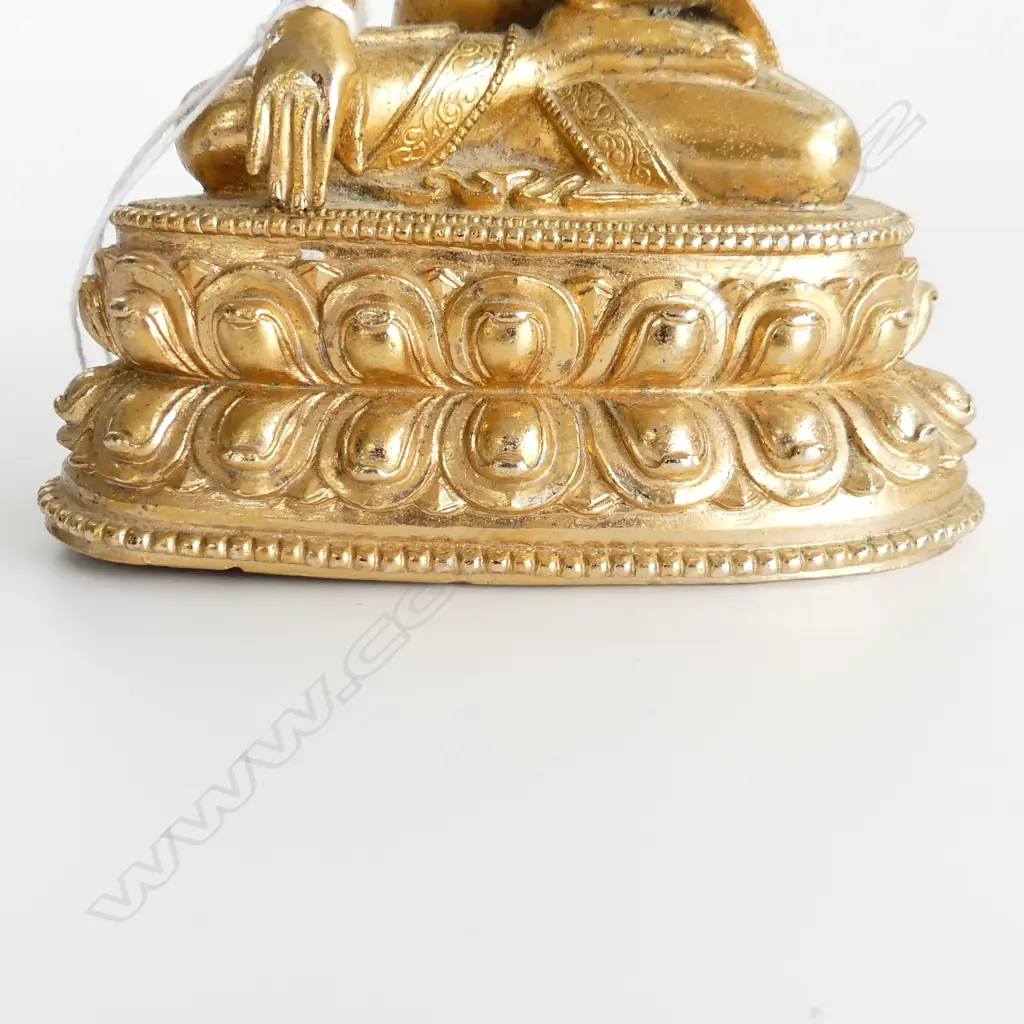 GILT BRONZE BUDDHA; EARTH TOUCHING POSE H.150mm Image 1++