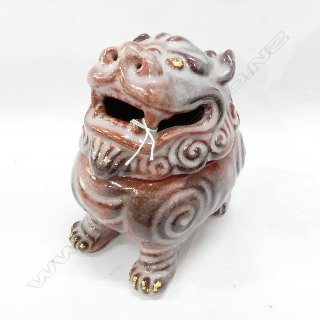 VINTAGE JAPANESE LIDDED SHISHI INCENSE BURNER red & pale glaze H.175mm Image 1++