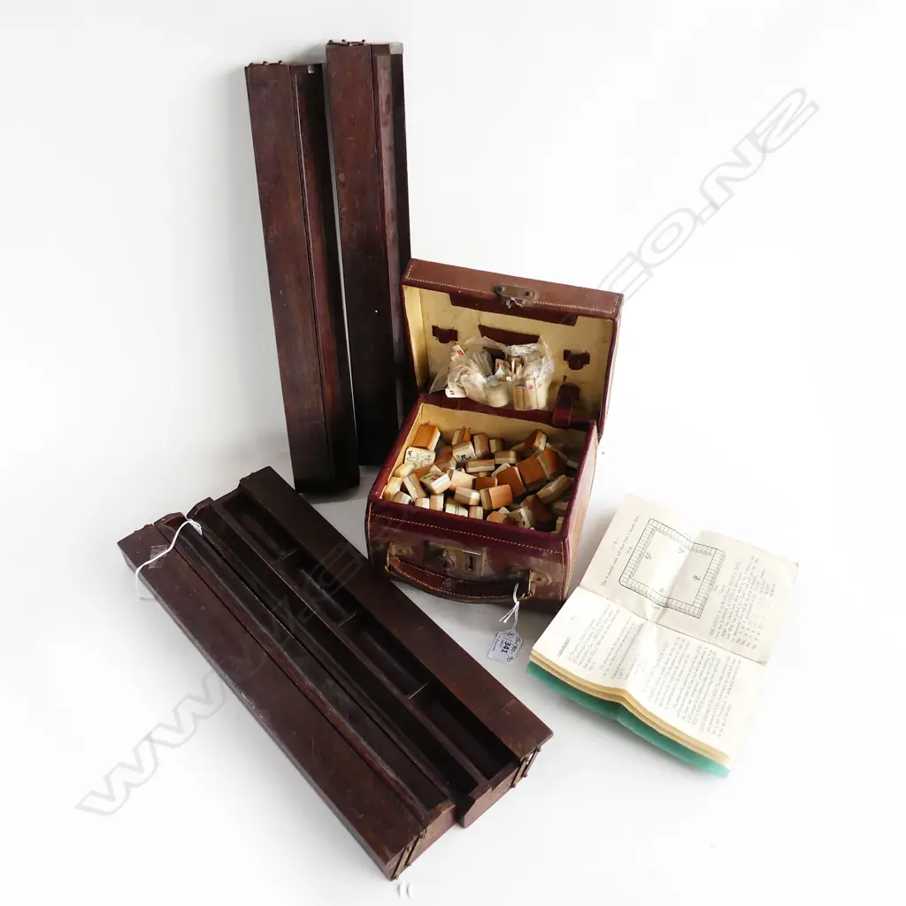 VINTAGE MAHJONG SET IN LEATHER CASE, SET OF BOARD W FOLDING TOPS, POSSIBLY INCOMPLETE Image 1++