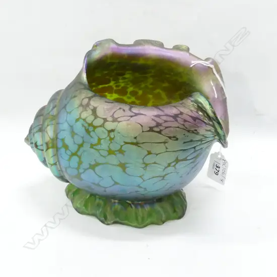 LOETZ / FAVRILLE STYLE GLASS CONCH VASE W.200mm
