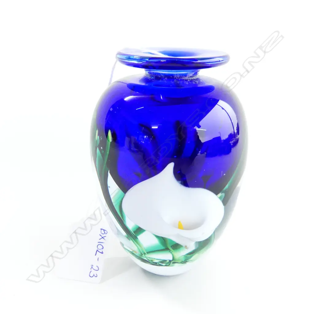 PETER RAOS LILY VASE, H. 120MM Image 1++