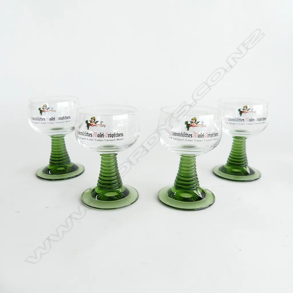 SET FOUR GERMAN GREEN BEEHIVE STEM GLASSES Image 1++