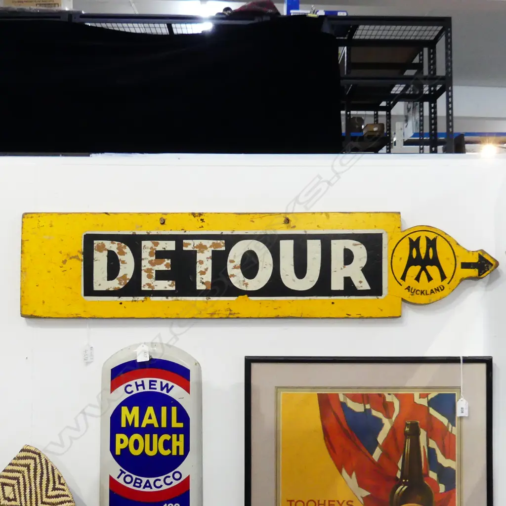 VINTAGE AA 'DETOUR' PAINTED WOODEN SIGN 215x970mm Image 1++