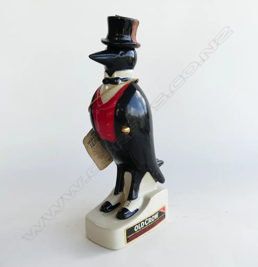 OLD CROW BOURBON DECANTER WITH LID AND LABEL. EMPTY OF CONTENTS. H.320mm Image 1++