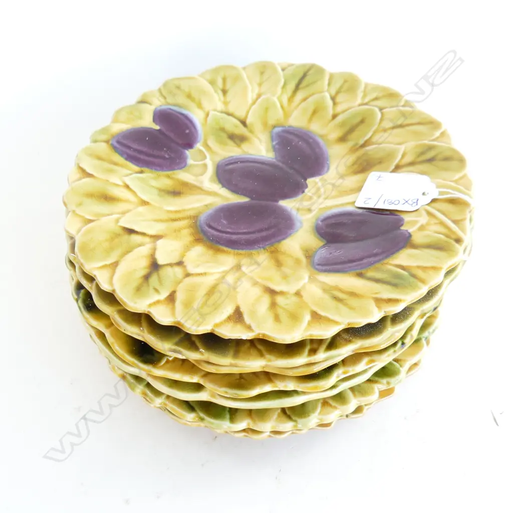 7 SARREGUEMINES MAJOLICA SIDE PLATES 190mm dia (2 plum plates faulted) Image 1++