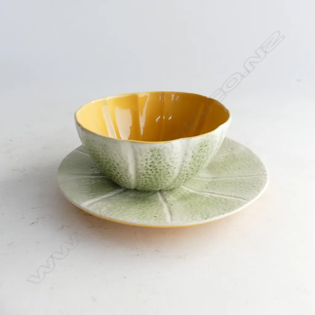 12 WEDGEWOOD SIDE PLATES. 8 YELLOW & GREEN BOWLS & SIDE PLATES MADE IN PORTUGAL  Image 1++