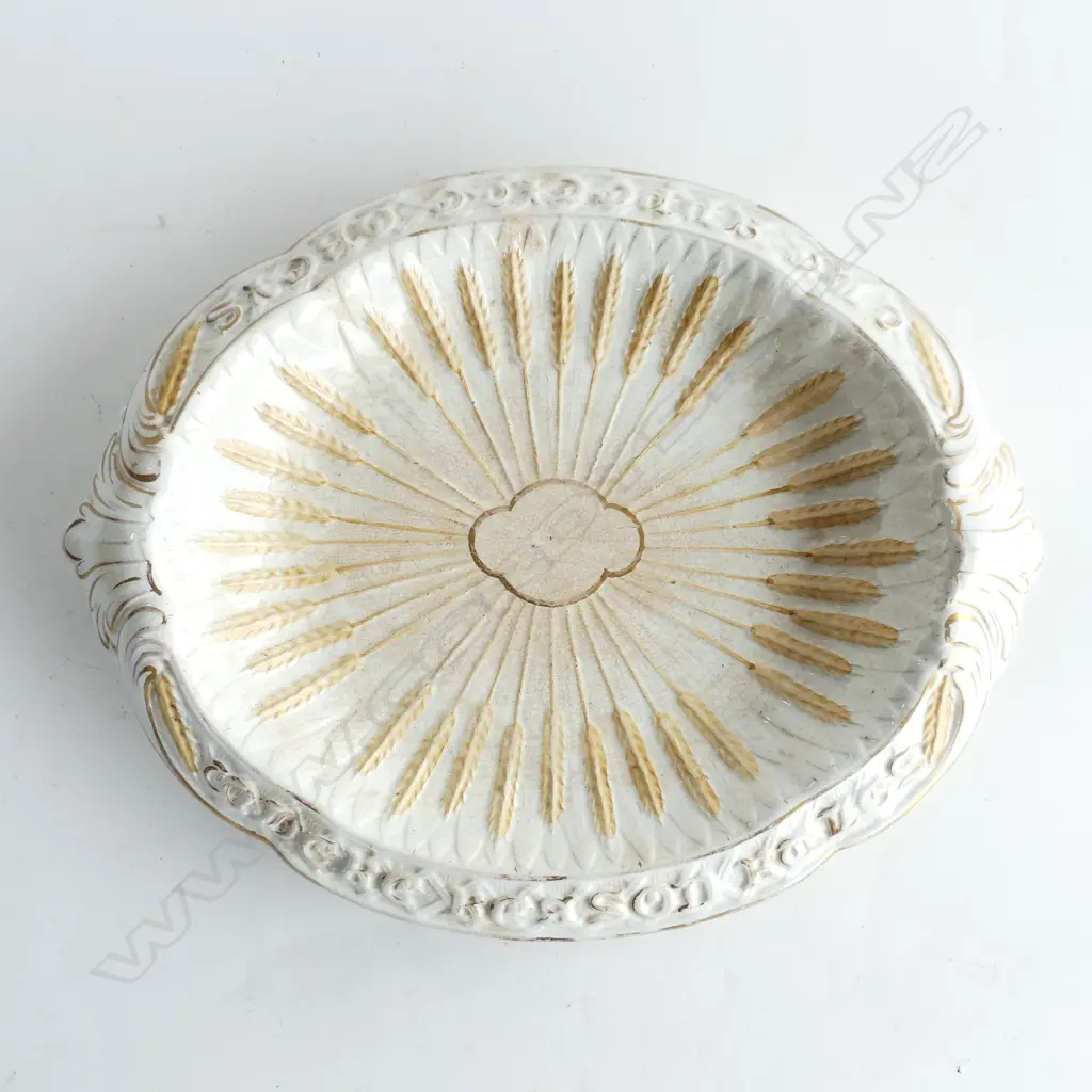 MILTON POTTERY BREAD PLATE 335x270mm Image 1++