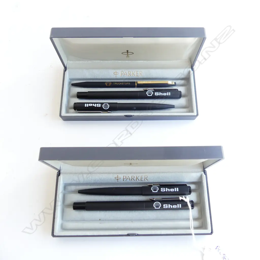 5 PARKER PENS w. SHELL LOGO IN 2 CASES Image 1++