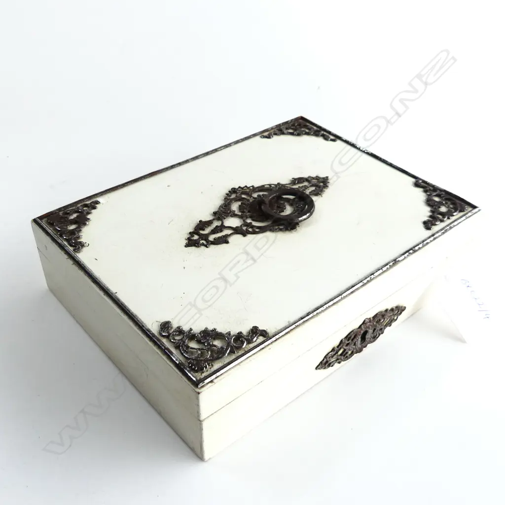 ANTIQUE PLAYING CARDS BOX WITH FOUR INTERNAL LIFT OUT BOXES – SPADES, DIAMONDS, HEARTS, & CLUBS L. 200mm Image 1++